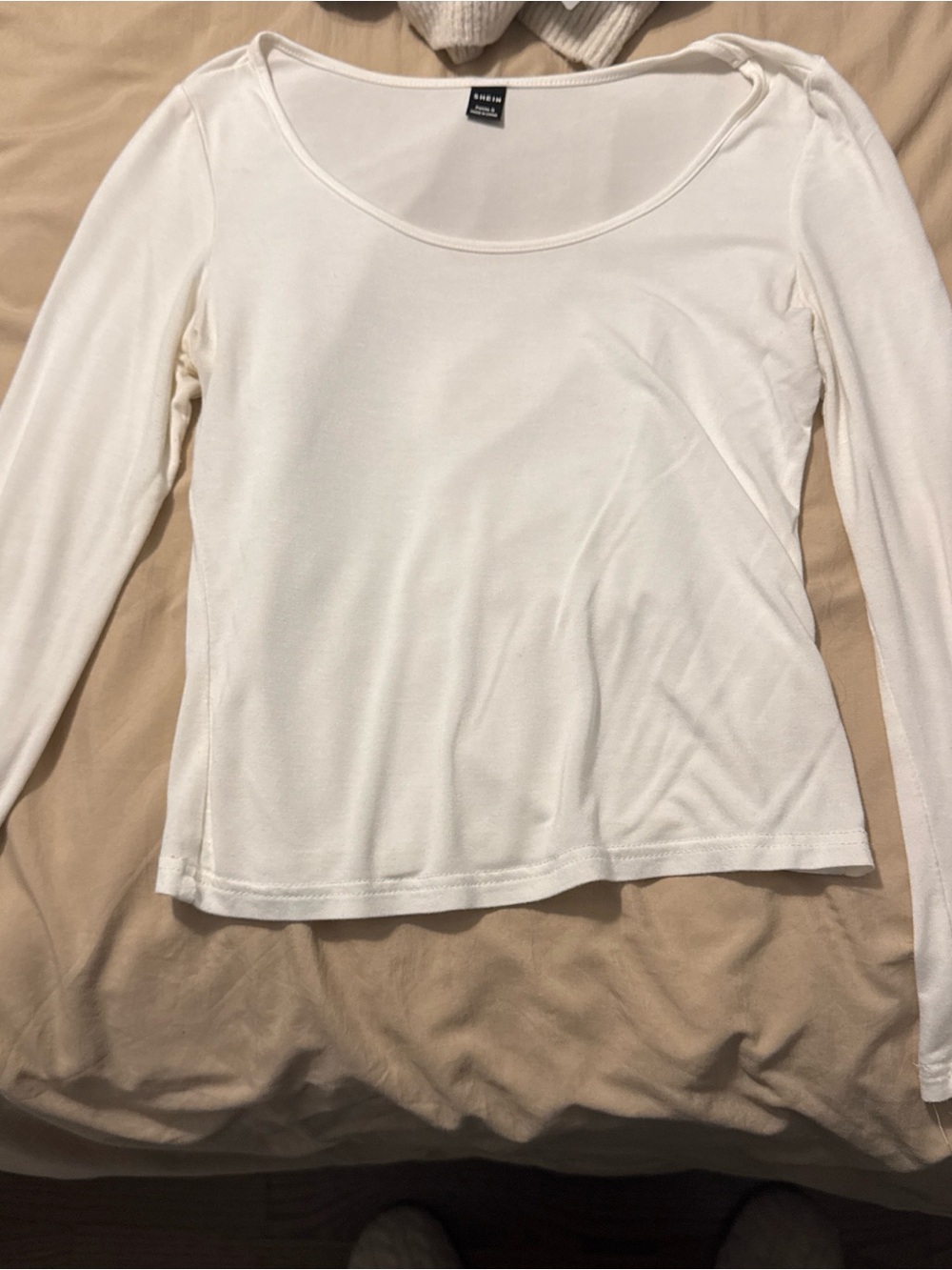 SHEIN White Scoop Neck Long Sleeve Top